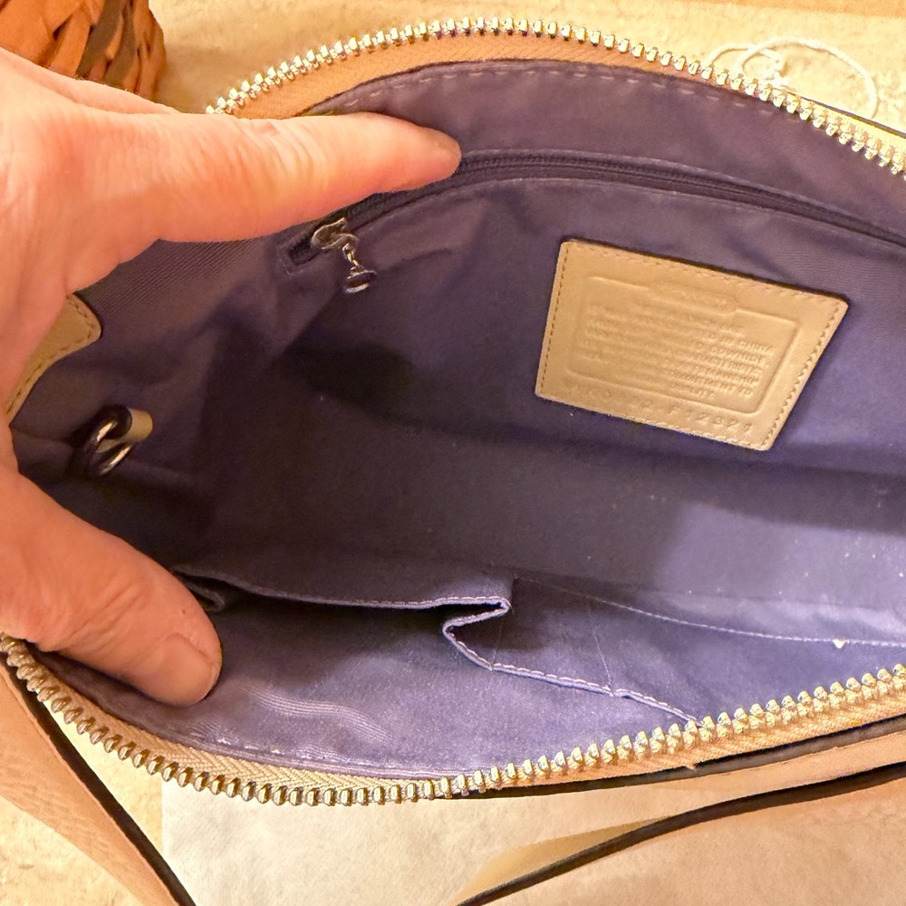 Coach Y2K Shoulder bag with Dust bag EUC #12321 - Picture 10 of 14